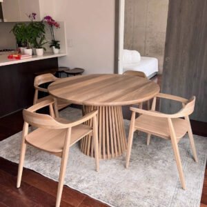 Comedor Baku (roble)